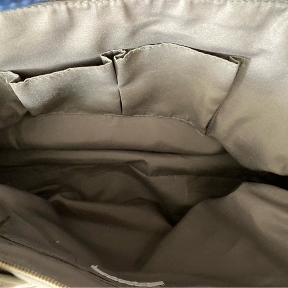 Roots small white shoulder bag - Picture 8 of 9